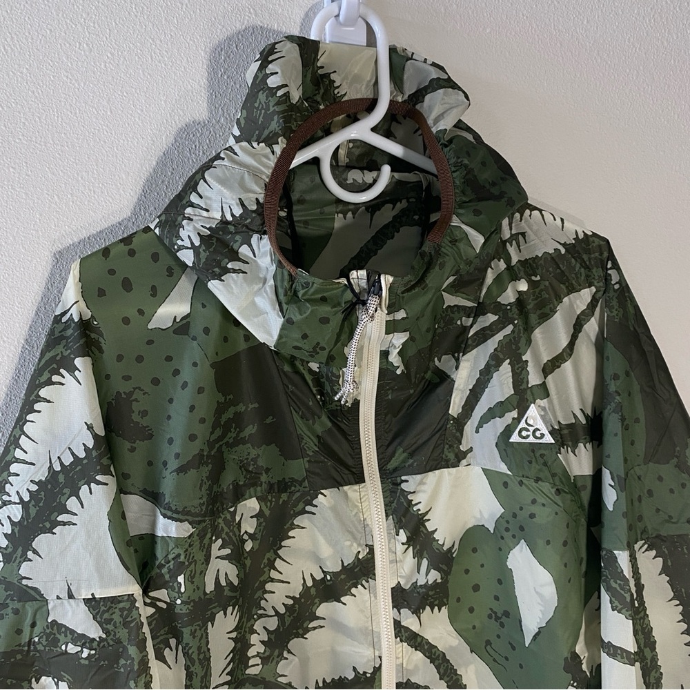 Nike ACG Cactus Camo Windproof Packable Jacket Green Brown $165 - Small